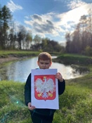 ZABIERZ ORŁA NA MAJÓWKĘ